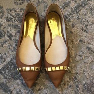 MICHAEL by Michael Kors pointed toe tan flats 6.5